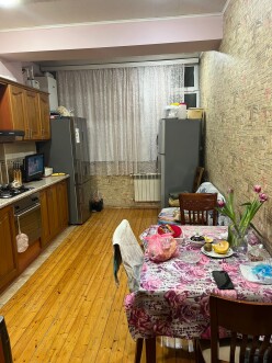 Satılır yeni tikili 3 otaqlı 90 m², Bakıxanov-5 Satılır yeni tikili 3 otaqlı 90 m², Bakıxanov-5