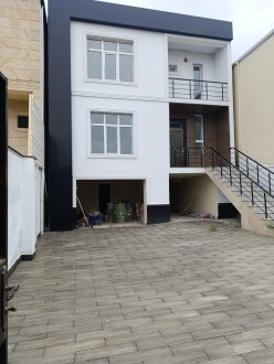 Satılır ev/villa 4 otaqlı 200 m²,  Masazır