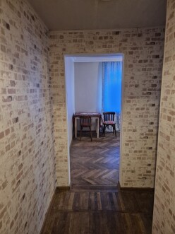 Satılır köhnə tikili 1 otaqlı 35 m²,  Elmlər Akademiyası m.-12