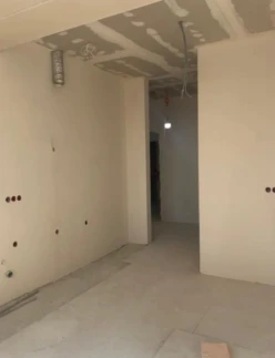 Satılır yeni tikili 2 otaqlı 50 m², İnşaatçılar m.-3