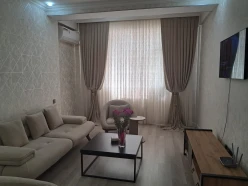 Satılır yeni tikili 2 otaqlı 76.8 m², Sumqayıt-9