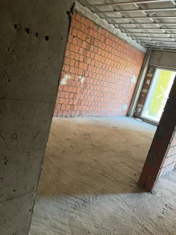 Satılır yeni tikili 2 otaqlı 80 m², Avtovağzal m.-8