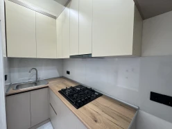 Satılır yeni tikili 2 otaqlı 60 m²,  Yeni Günəşli-7
