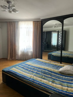 İcarə yeni tikili 5 otaqlı 250 m², Yasamal r.-6