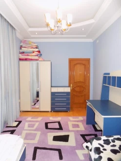 Satılır yeni tikili 4 otaqlı 170 m², Nəsimi r.-15