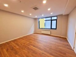 İcarə ofis 9 otaqlı 500 m², Nəsimi r.-13