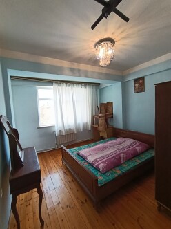 İcarə yeni tikili 2 otaqlı 50 m²,  İnşaatçılar m.-4