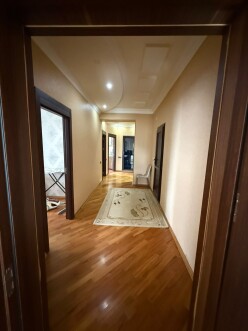 İcarə yeni tikili 3 otaqlı 125 m²,  Nizami m.-3