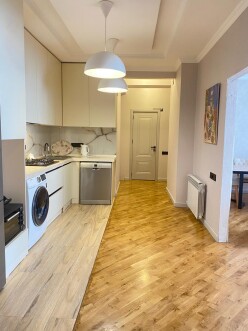 Satılır yeni tikili 2 otaqlı 70 m²,  Masazır-6