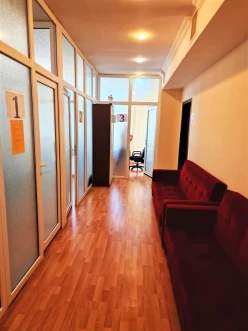 İcarə ofis 10 otaqlı 300 m², Nəsimi r.-10
