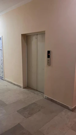 İcarə yeni tikili 2 otaqlı 60 m²,  İnşaatçılar m.-4