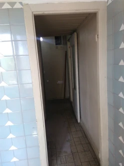 İcarə köhnə tikili 1 otaqlı 33 m², Elmlər Akademiyası m.-9