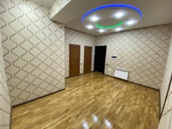Satılır yeni tikili 3 otaqlı 107 m², Bakıxanov q-4