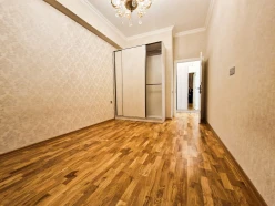 Satılır yeni tikili 2 otaqlı 68 m², Qara Qarayev m.-7