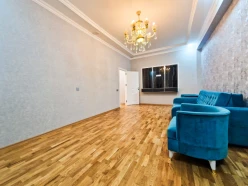 Satılır yeni tikili 2 otaqlı 68 m², Qara Qarayev m.-4
