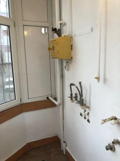 Satılır yeni tikili 3 otaqlı 96 m², Azadlıq prospekti m.-16