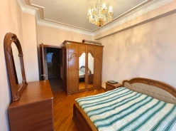 İcarə yeni tikili 2 otaqlı 90 m², İnşaatçılar m.-3