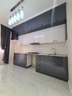 Satılır yeni tikili 3 otaqlı 106 m², Badamdar q.-8