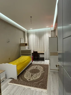 Satılır yeni tikili 3 otaqlı 107 m², İnşaatçılar m.-22