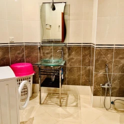 Satılır yeni tikili 3 otaqlı 168 m²,  28 May m.-13