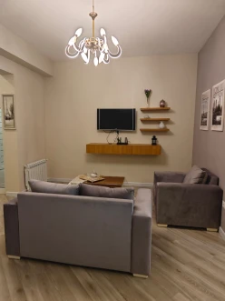 İcarə yeni tikili 2 otaqlı 64 m²,  Şah İsmayıl Xətai m.-5