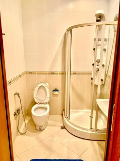 Satılır yeni tikili 3 otaqlı 168 m²,  28 May m.-12