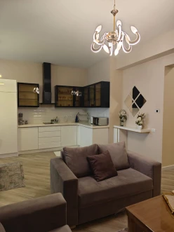 İcarə yeni tikili 2 otaqlı 64 m²,  Şah İsmayıl Xətai m.-3
