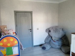 Satılır köhnə tikili 4 otaqlı 100 m²,  Zığ-6