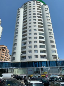 Satılır yeni tikili 3 otaqlı 168 m²,  28 May m.