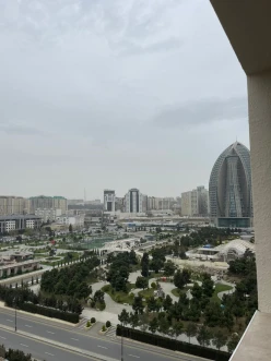 Satılır yeni tikili 4 otaqlı 221 m², Şah İsmayıl Xətai m.-27 Satılır yeni tikili 4 otaqlı 221 m², Şah İsmayıl Xətai m.-27