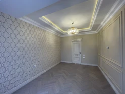 Satılır yeni tikili 4 otaqlı 221 m², Şah İsmayıl Xətai m.-25