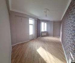 Satılır yeni tikili 3 otaqlı 124 m², Yasamal r.-4