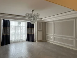 Satılır yeni tikili 4 otaqlı 221 m², Şah İsmayıl Xətai m.-4 Satılır yeni tikili 4 otaqlı 221 m², Şah İsmayıl Xətai m.-4