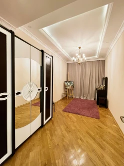 Satılır yeni tikili 3 otaqlı 124 m², Yasamal r.-4