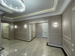 Satılır yeni tikili 4 otaqlı 221 m², Şah İsmayıl Xətai m.-13