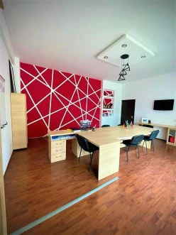 Satılır ofis 4 otaqlı 130 m², Nərimanov r.-3