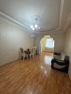 Satılır yeni tikili 2 otaqlı 58 m², İnşaatçılar m. Satılır yeni tikili 2 otaqlı 58 m², İnşaatçılar m.