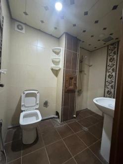 Satılır yeni tikili 2 otaqlı 58 m², İnşaatçılar m.-8 Satılır yeni tikili 2 otaqlı 58 m², İnşaatçılar m.-8