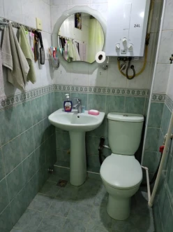 Satılır köhnə tikili 3 otaqlı 60 m², Yasamal r.-5