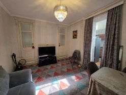 Satılır köhnə tikili 2 otaqlı 35 m²,  28 May m.-6