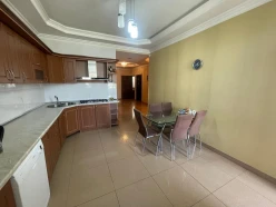Satılır yeni tikili 3 otaqlı 120 m²,  İnşaatçılar m.-11