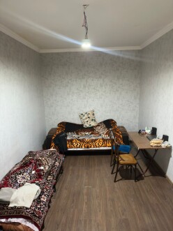 Satılır yeni tikili 1 otaqlı 40 m²,  İnşaatçılar m.-4