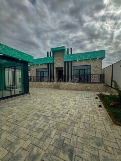 Satılır ev/villa 4 otaqlı 180 m²,  Mərdəkan