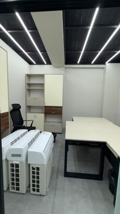 İcarə ofis 3 otaqlı 115 m²,  Gənclik m.-6