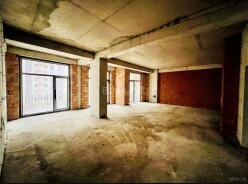 Satılır yeni tikili 4 otaqlı 195 m²,  28 May m.-18