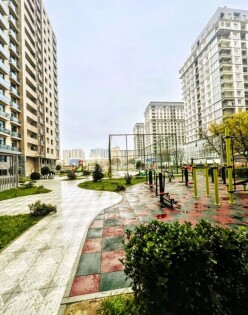 Satılır yeni tikili 4 otaqlı 195 m²,  28 May m.-9