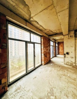 Satılır yeni tikili 4 otaqlı 195 m²,  28 May m.-20