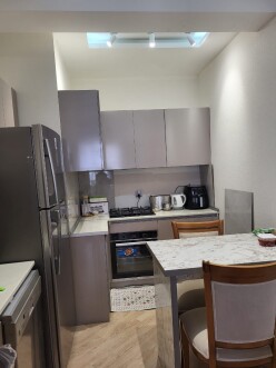 Satılır yeni tikili 3 otaqlı 101 m², 28 May m.-5 Satılır yeni tikili 3 otaqlı 101 m², 28 May m.-5