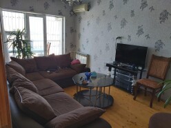 Satılır köhnə tikili 4 otaqlı 100 m²,  Yeni Günəşli-3