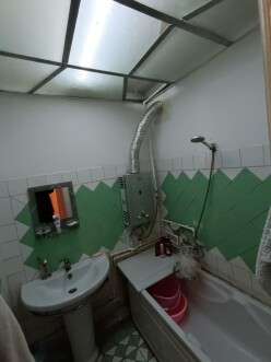 Satılır köhnə tikili 3 otaqlı 72 m²,  Elmlər Akademiyası m.-6